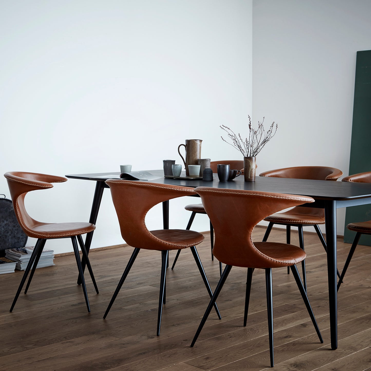 Stuhl Fagus Leder Hellbraun / schwarz rund (2er-Set)