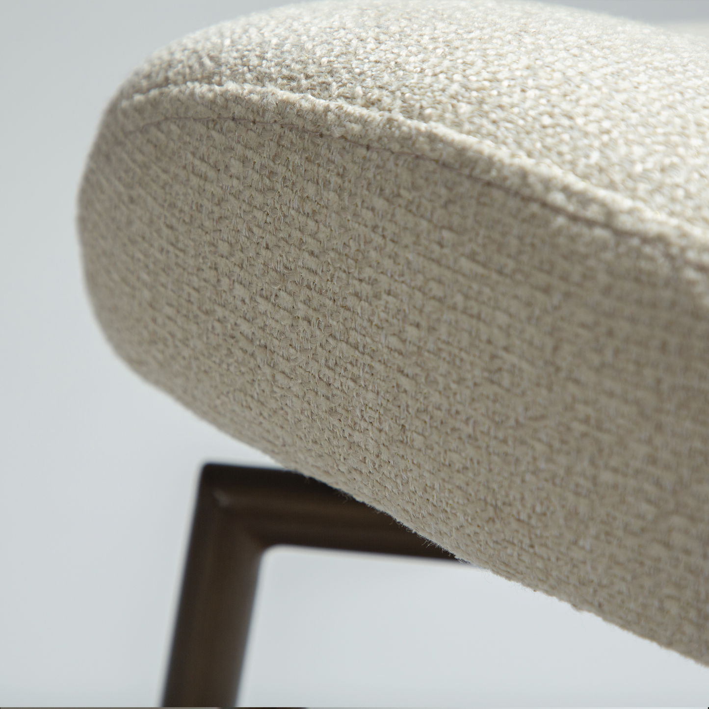 Stuhl Guai Mandelbeige schimmernd schwenkbar (2er-Set)